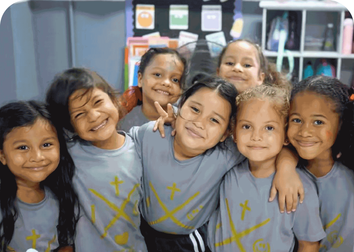 Impulsando la educaci&oacute;n con energ&iacute;a solar.