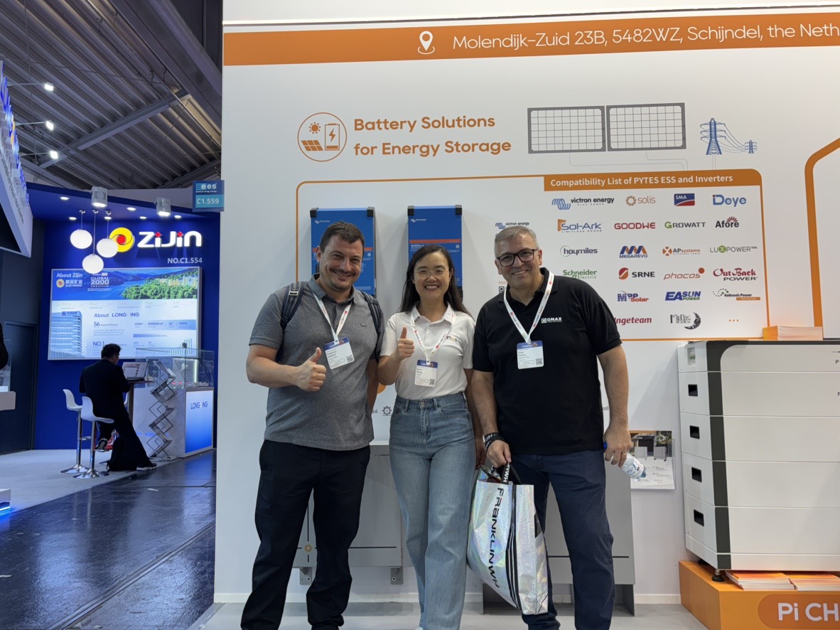 Pytes retoma el contacto con sus socios en Intersolar Europe.